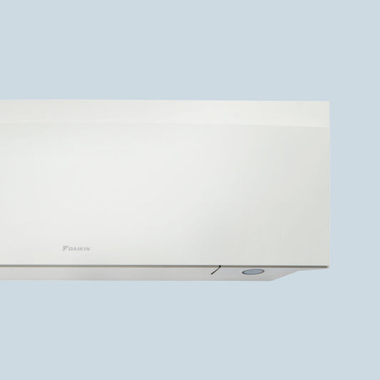 Daikin Emura vit inomhusdel FTXJ-AW framifran