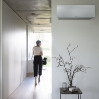 Daikin Emura silver i hemmiljo